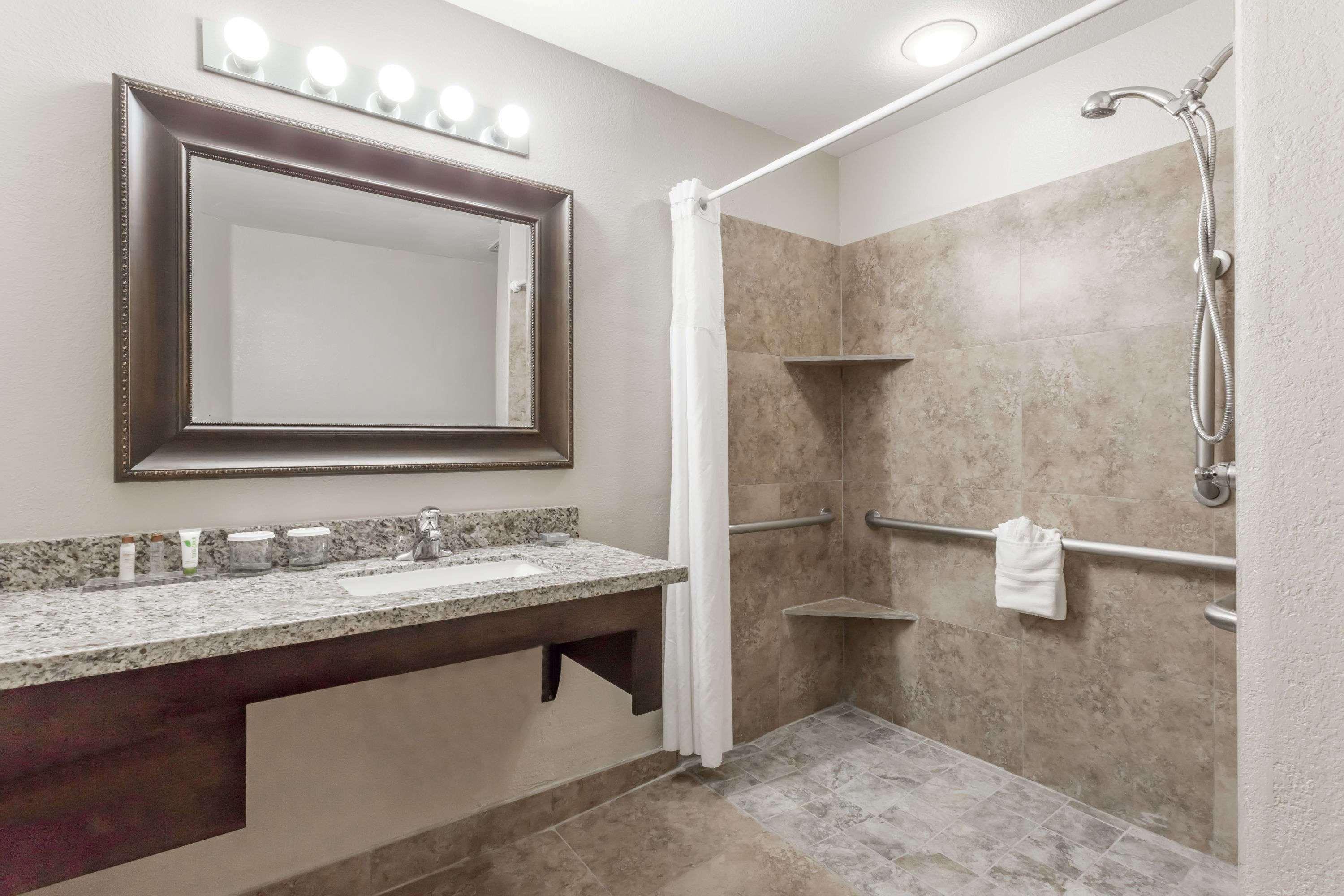 Hawthorn Suites By Wyndham Chandler Zewnętrze zdjęcie